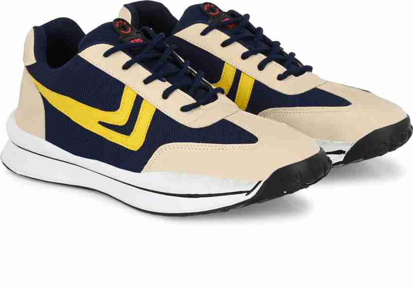 New arrival running shoes hotsell