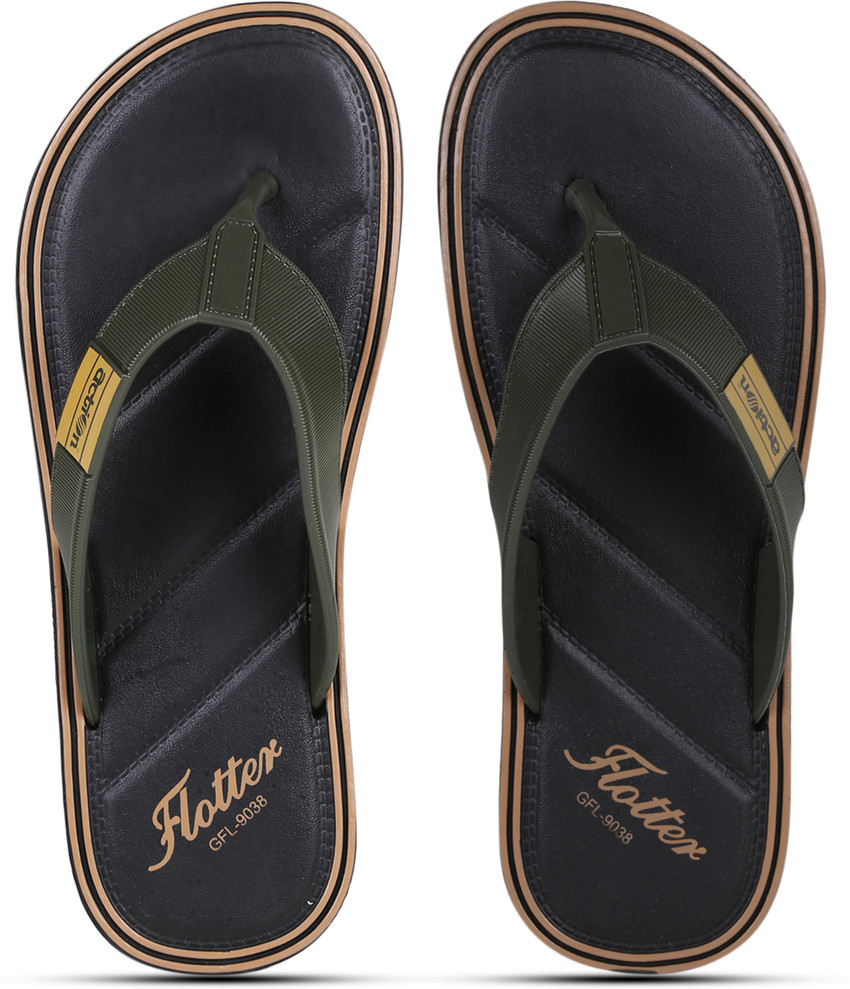Action plus chappal deals