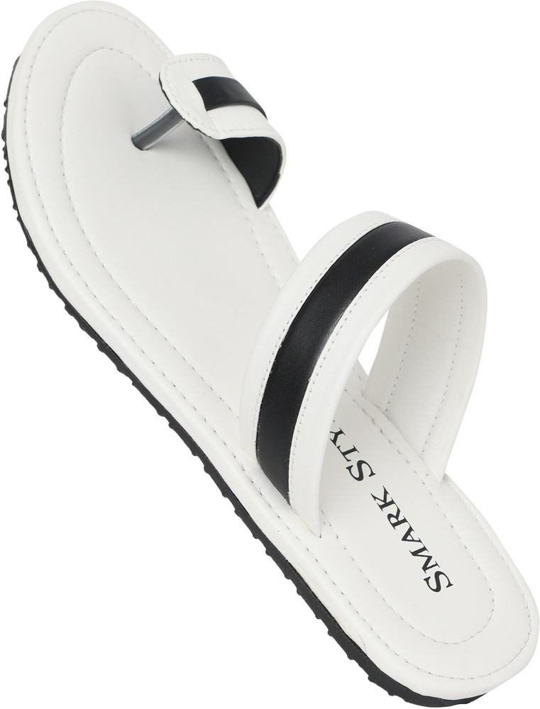 White sandals outlet online india