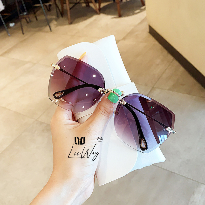 Ladies sunglass price top