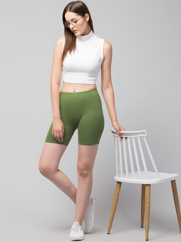 Dark green top biker shorts
