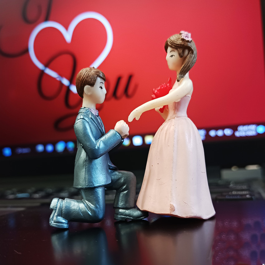 Marriage couple deals photo style