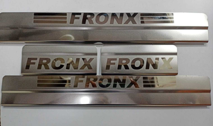 Door sill top scuff plate guards