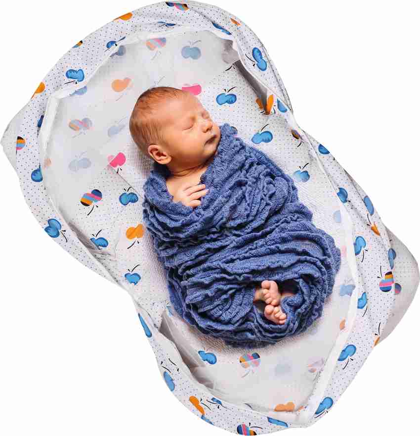 Newborn baby bedding set with sales mosquito net