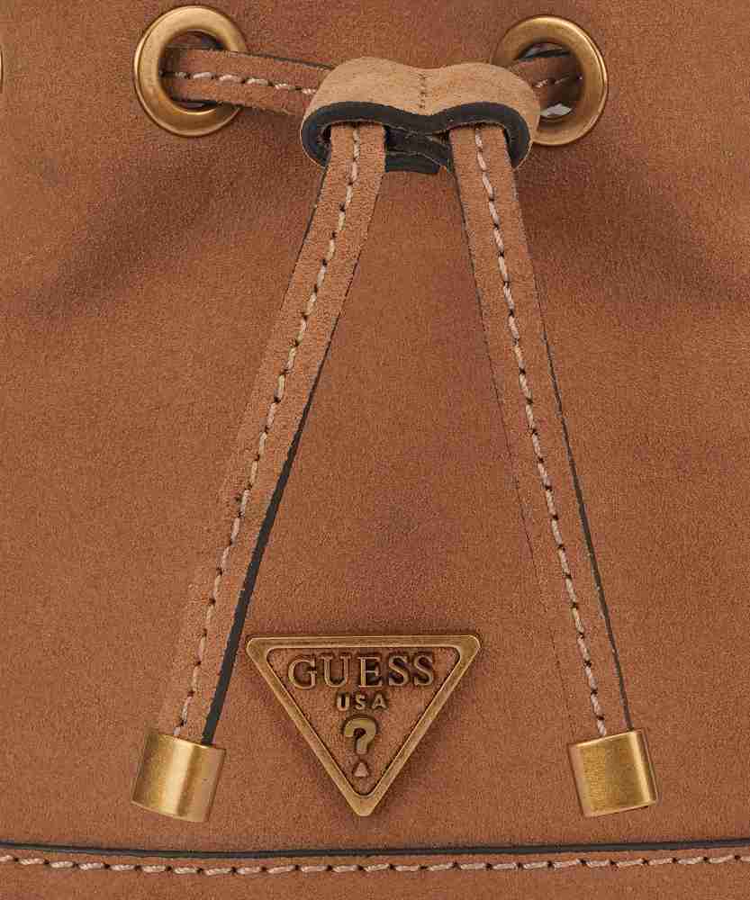 Tan hot sale guess bag