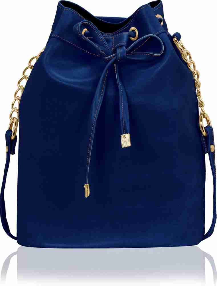 Bucket bag flipkart top