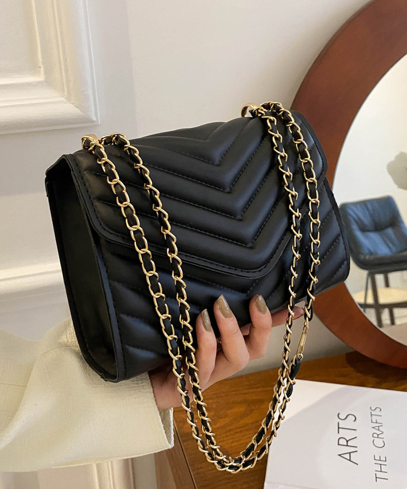 Fargo Black Sling Bag Women's Leatherette Sling Bag (Black) (VChainBox_Black_FGO-464) Black - Price in India | Flipkart.com