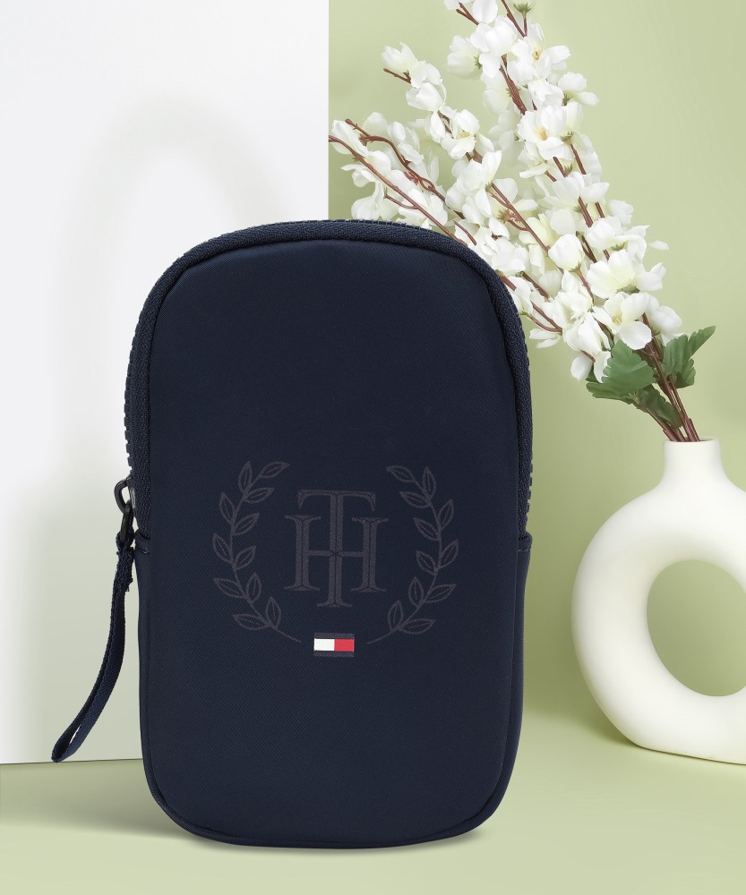 Snapdeal tommy hilfiger bags sale