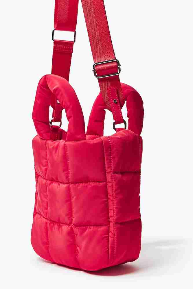 Forever 21 deals red bag