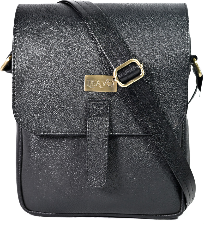 Mens sling best sale bags flipkart