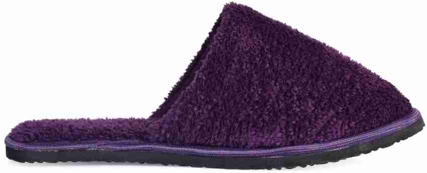 Womens purple fuzzy online slippers