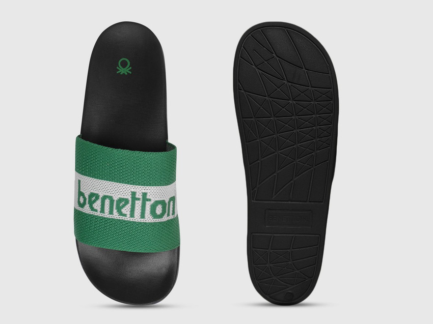 Benetton slides store for men