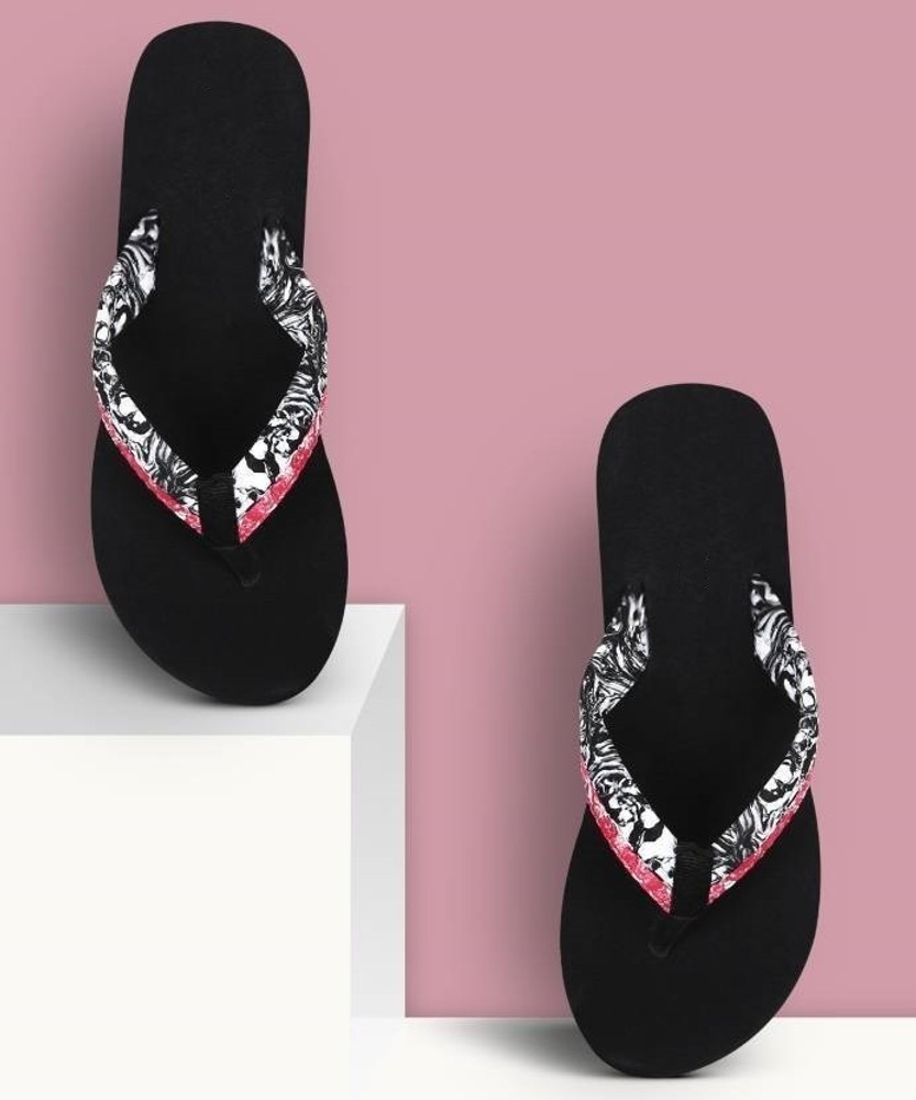 Womens slippers online 2025