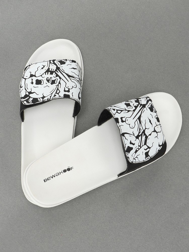 Buy Stylish Flip Flops & Slippers for Men Online at Bewakoof