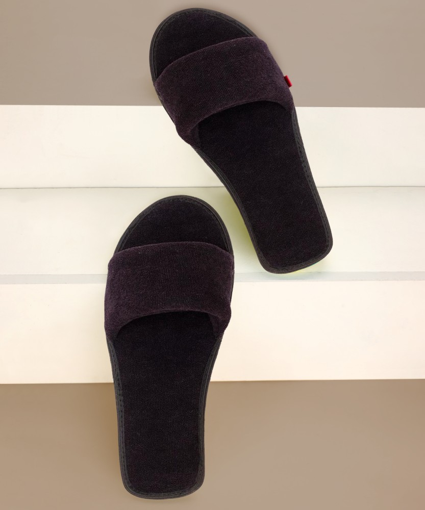 Open toe house online slippers