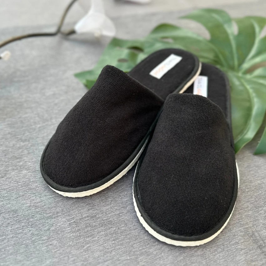 Winter best sale men slippers