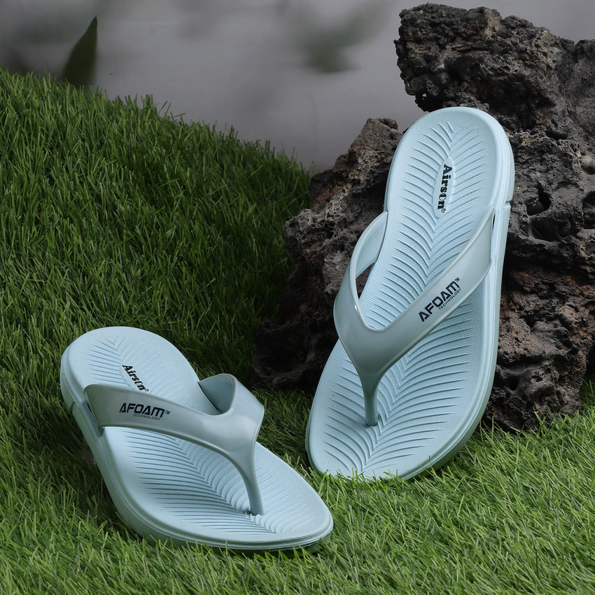 Nike air online cushion slippers