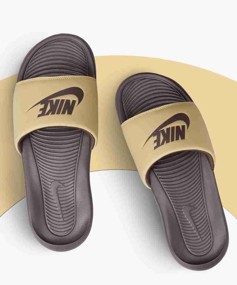 How to clean nike 2024 slides with memory foam