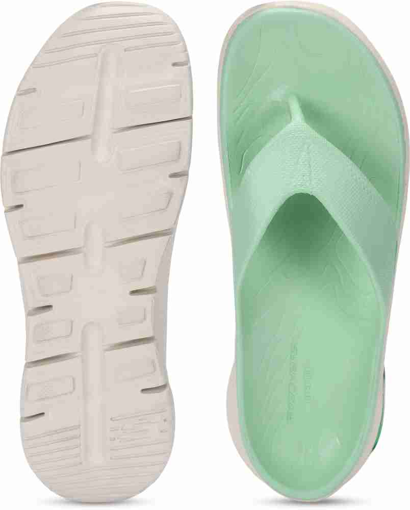 Skechers nextwave 2025 ladies flip flops