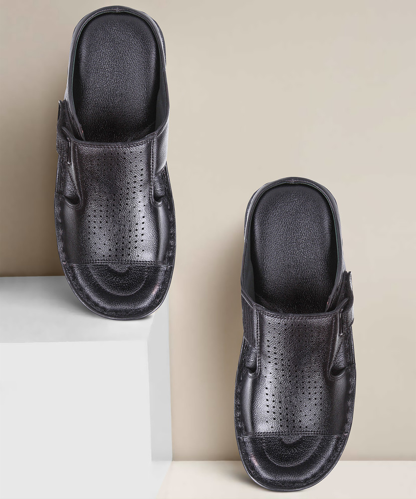 Flipkart men's discount leather slippers