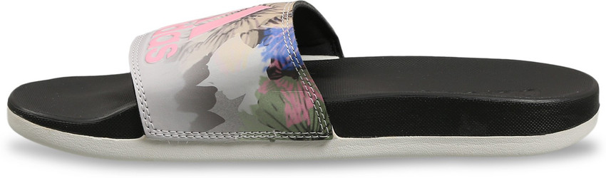 Adilette cloudfoam plus graphic slides outlet