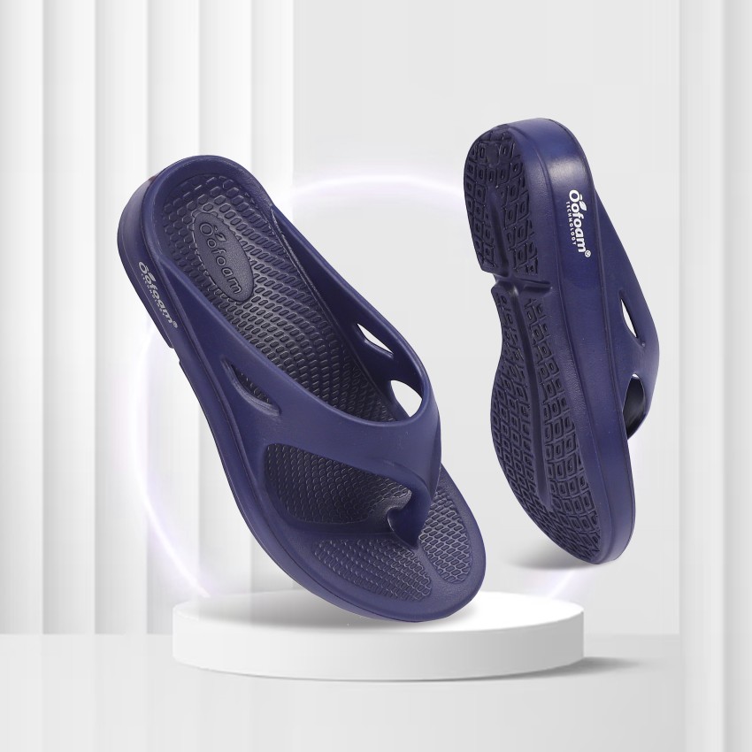 Oofos original flip online flops