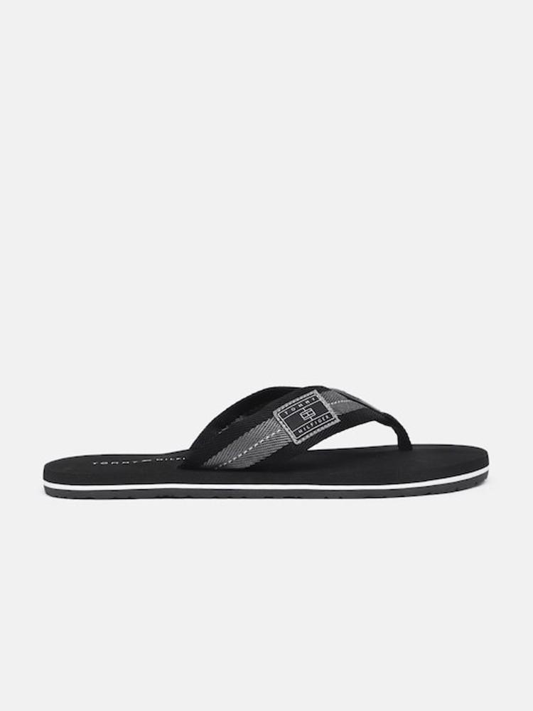 Esprit flip flops discount black