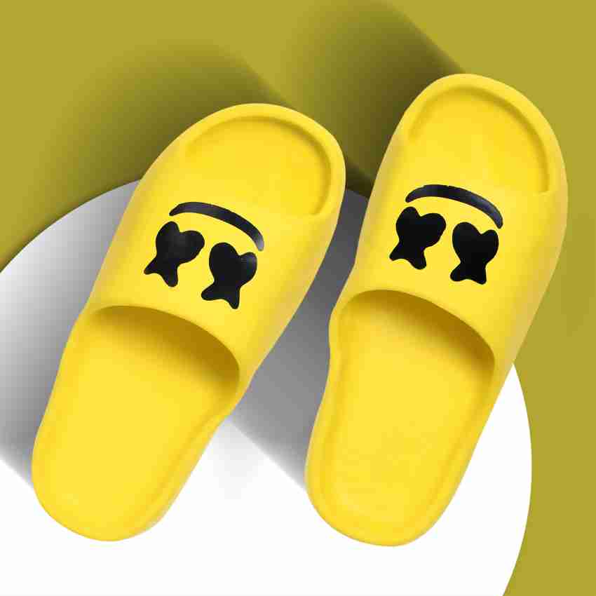 Pac cheap man slippers