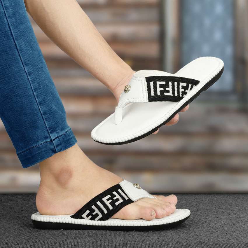 Fendi flip flops discount mens