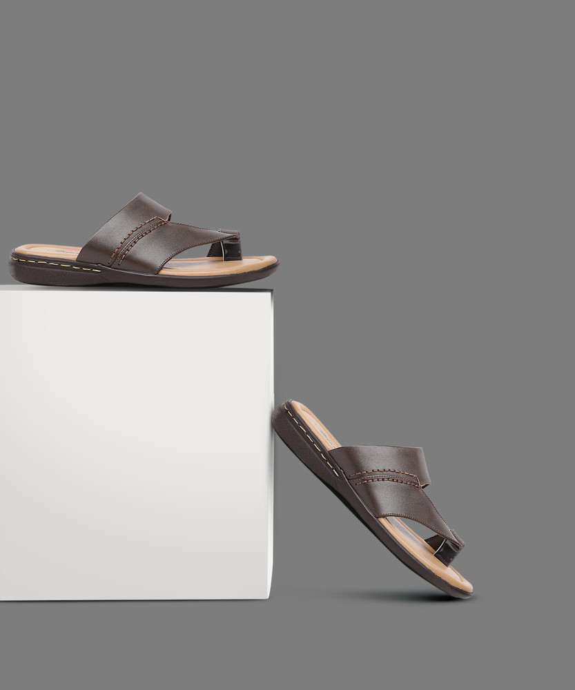 Share more than 69 jaguar slippers best dedaotaonec