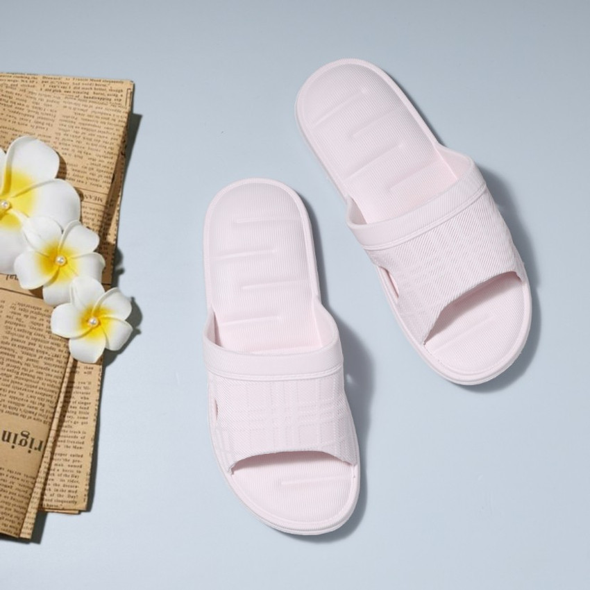 Online bathroom hotsell slippers for ladies