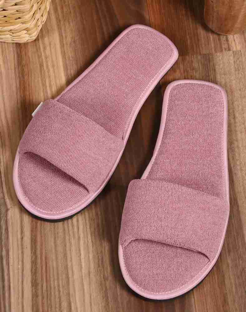 Bedroom best sale flip flops