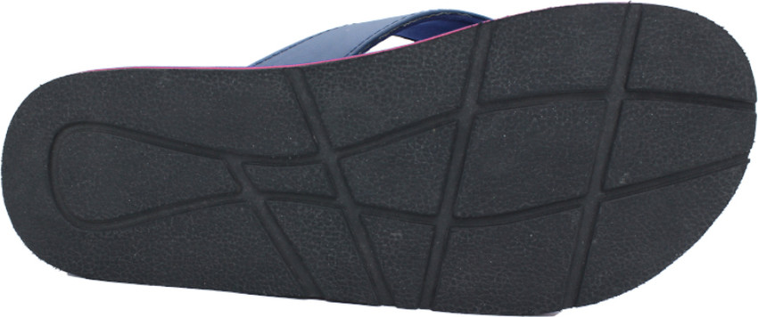 Skechers flip on sale flops blue