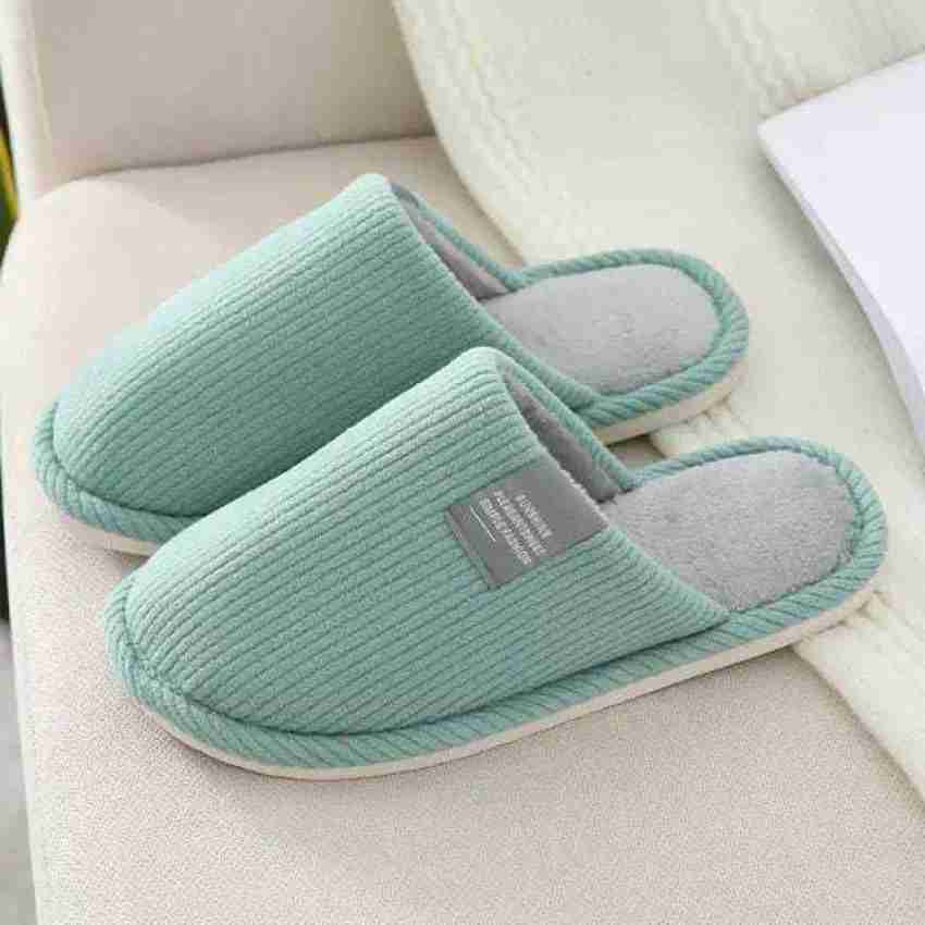 Lacoste discount house slippers