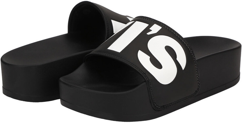 Levi flip flops womens discount