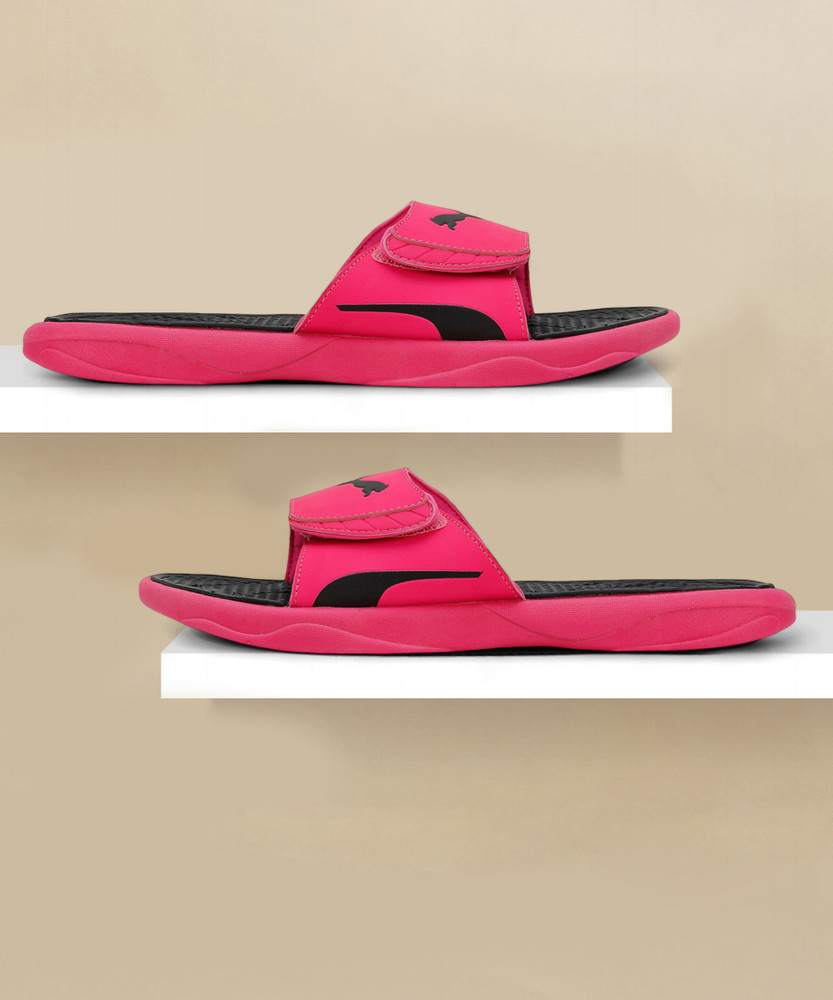 Hot pink puma slides shop
