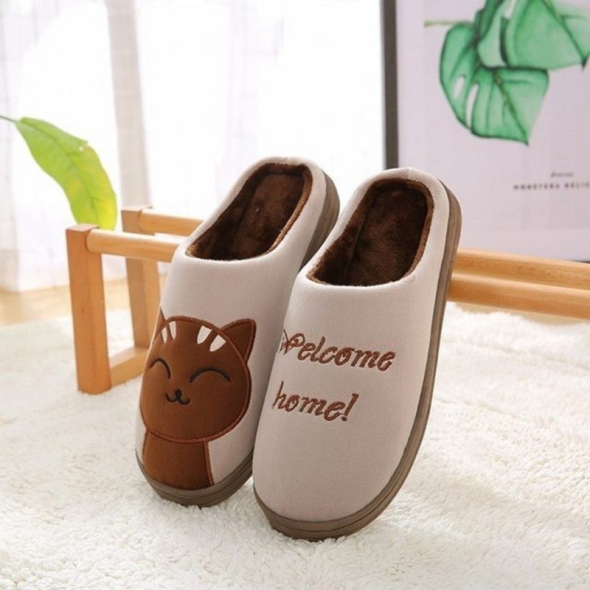 Warm indoor online slippers