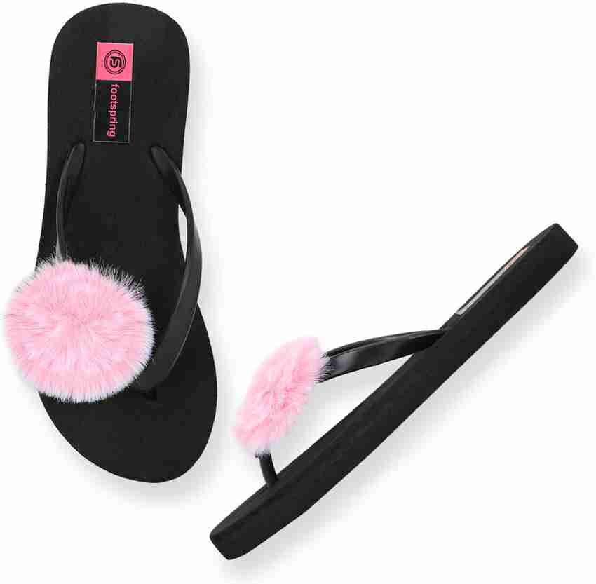 Pink best sale fluffy slides