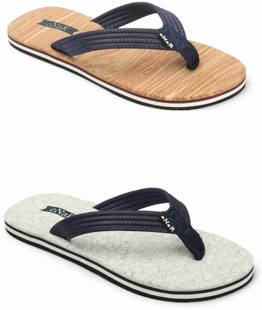 Womens size best sale 7 flip flops