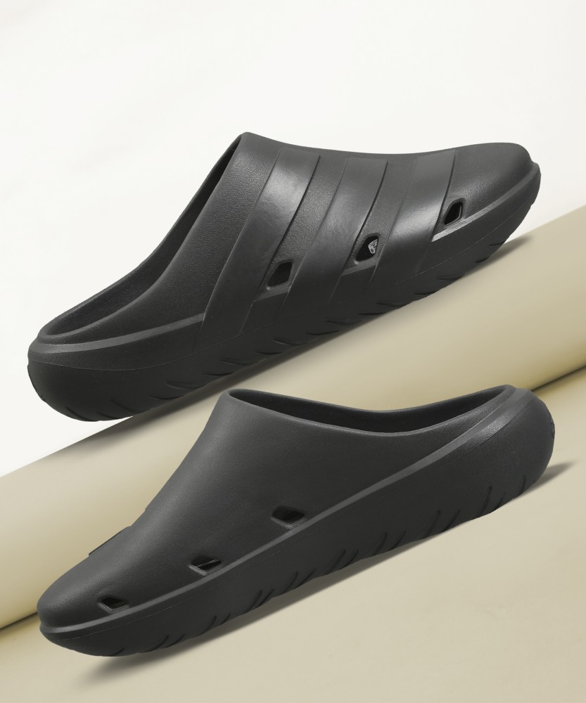 Adidas clog online slides