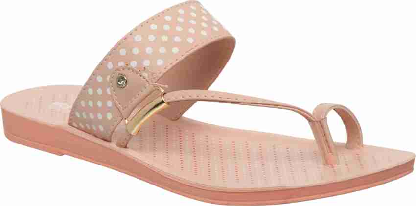 Aerowalk discount slippers online