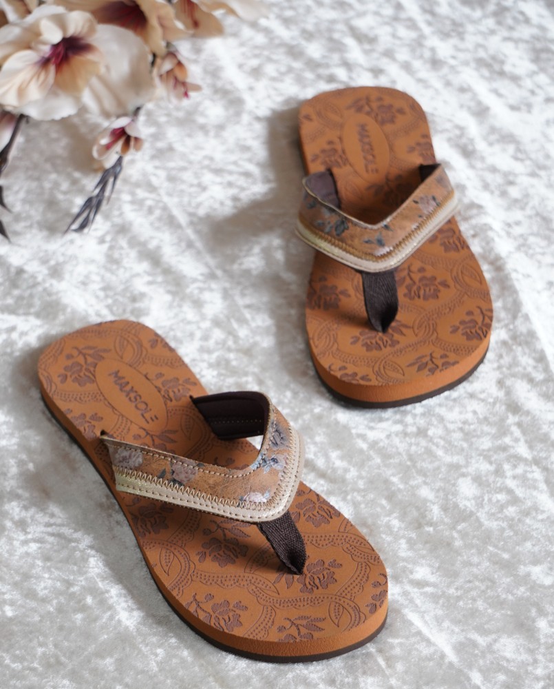 maxsole Flip Flops Buy maxsole Flip Flops Online at Best Price