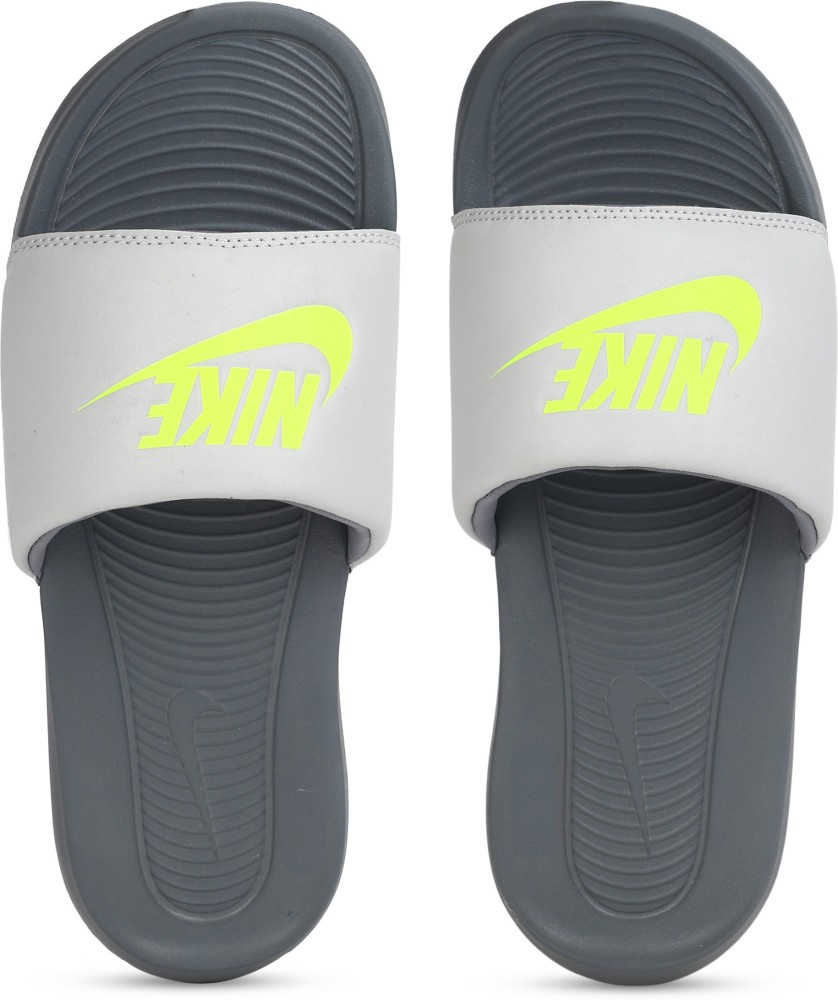 NIKE Men VICTORI ONE SLIDE Slides Buy NIKE Men VICTORI ONE SLIDE