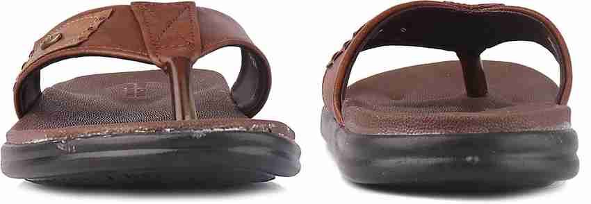 Cushion walk hotsell mens slippers