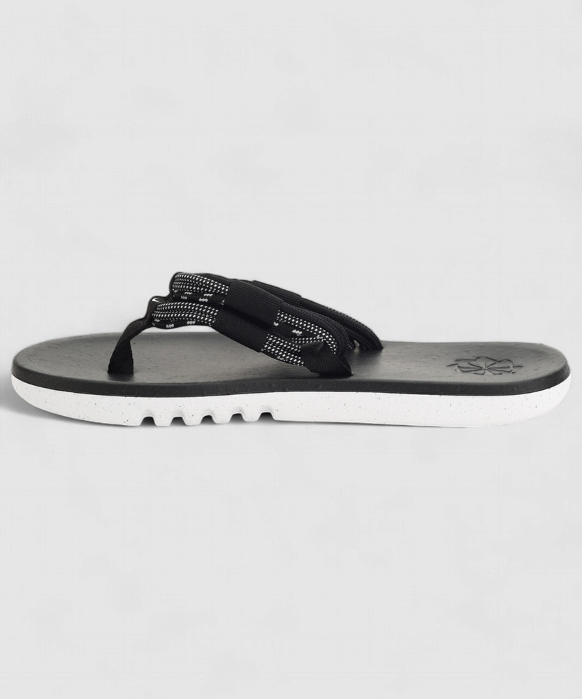 靴 UMENIKE ECOHAVEN NN FLIP FLOP 27.0 Indulge in sustainable comfort with the Nike EcoHaven NN