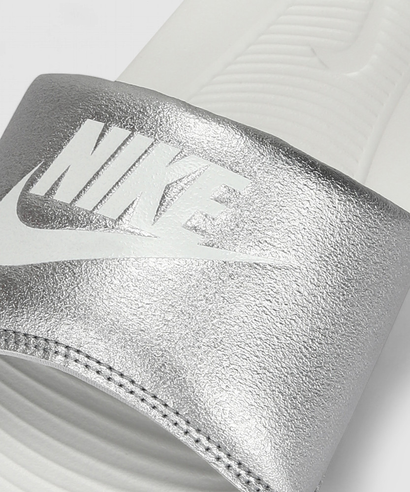 Nike slides silver shop
