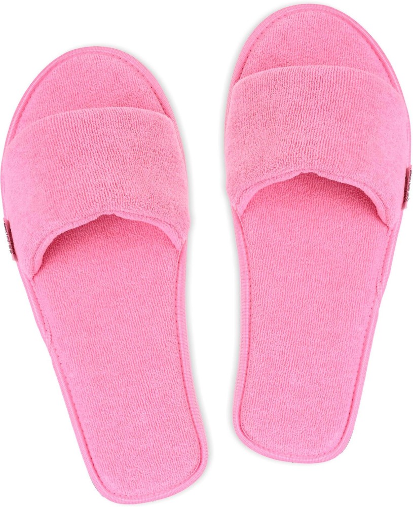 Female bedroom slippers hot sale