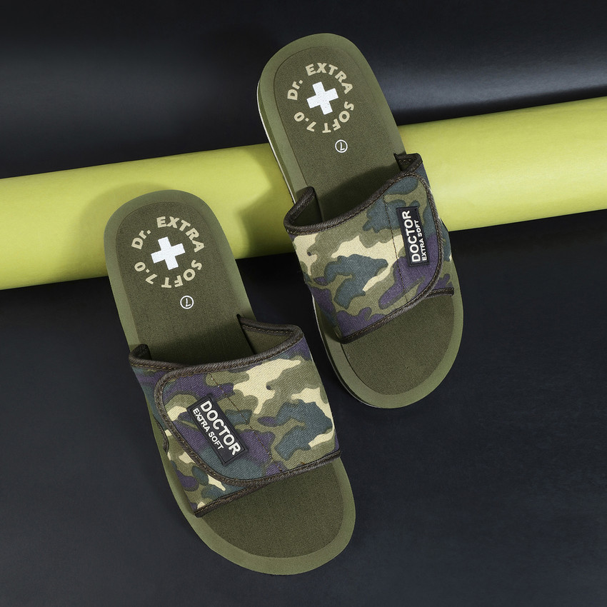 Camouflage flip flops mens discount