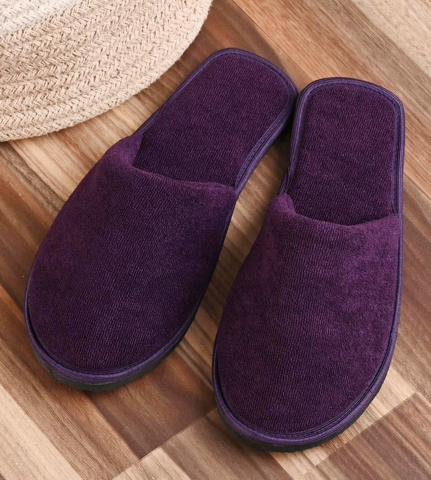 Straw house best sale slippers