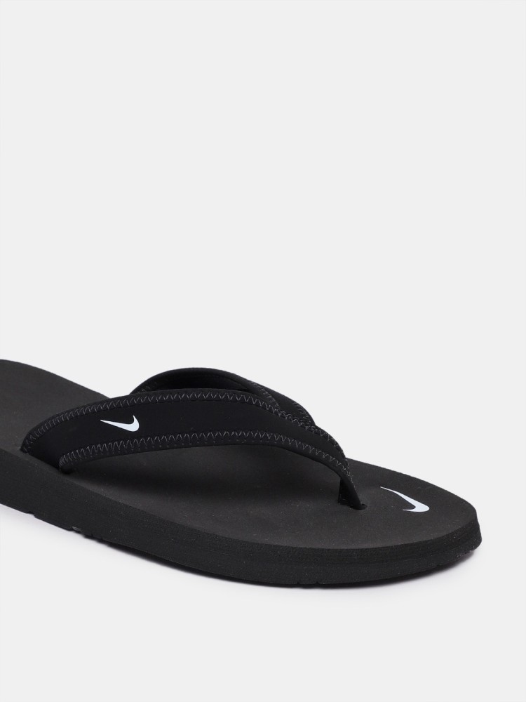 Nike slippers hotsell for women black